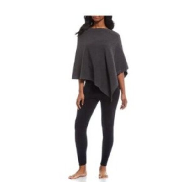 Barefoot Dreams Carbon CozyChic Ultra Lite Poncho ONE SIZE - Picture 6 of 7